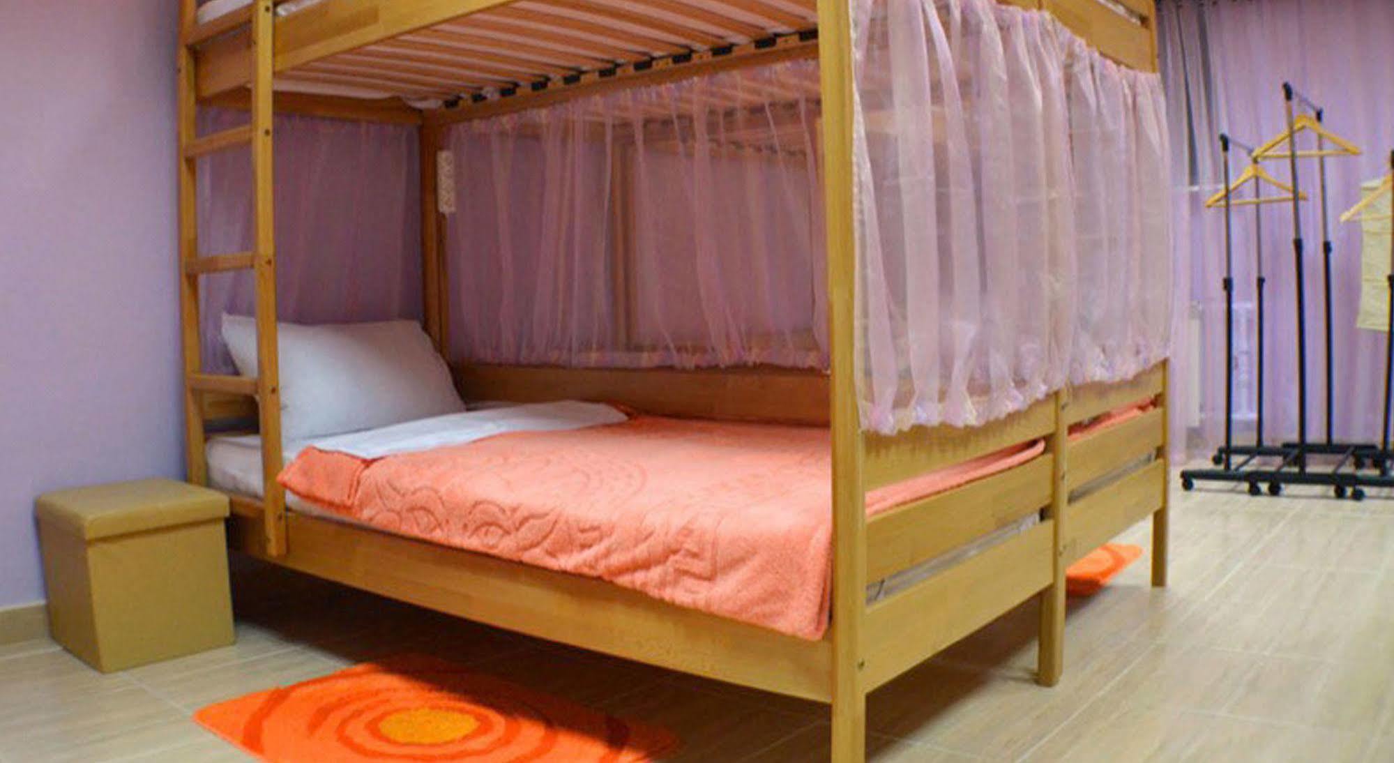 Ballet Hostel เคียฟ ภายนอก รูปภาพ